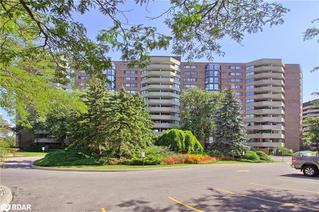 1205 - 50 Baif Boulevard