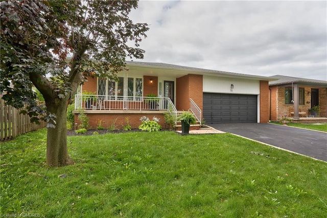 311 Ulric Crescent