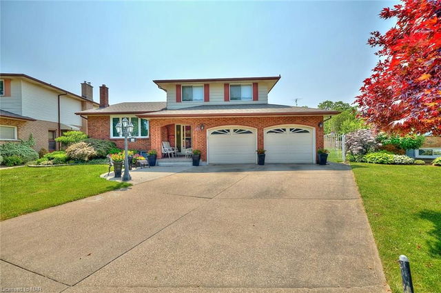 24 Amberwood Court