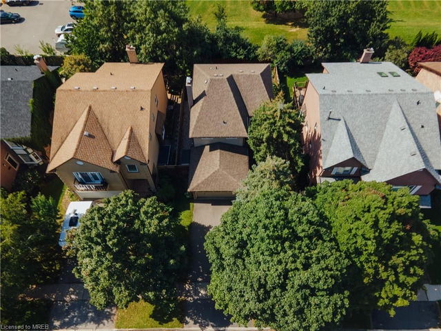 164 Romain Crescent