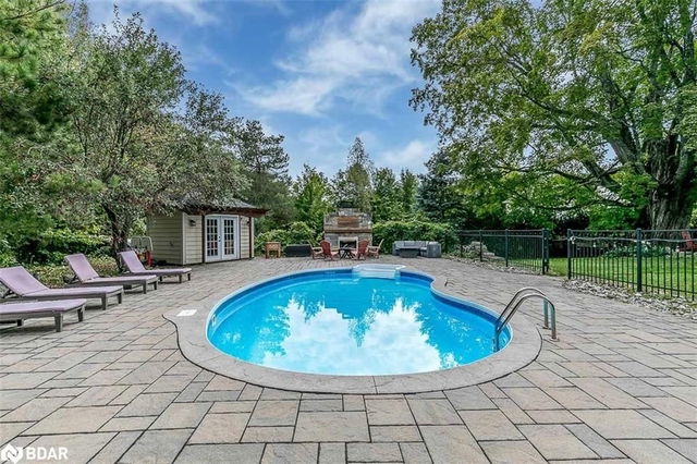 46 Alpine Way