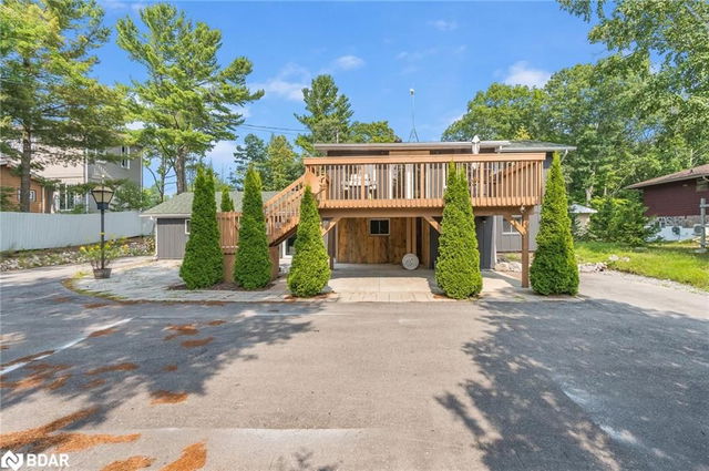 1755 Tiny Beaches Road