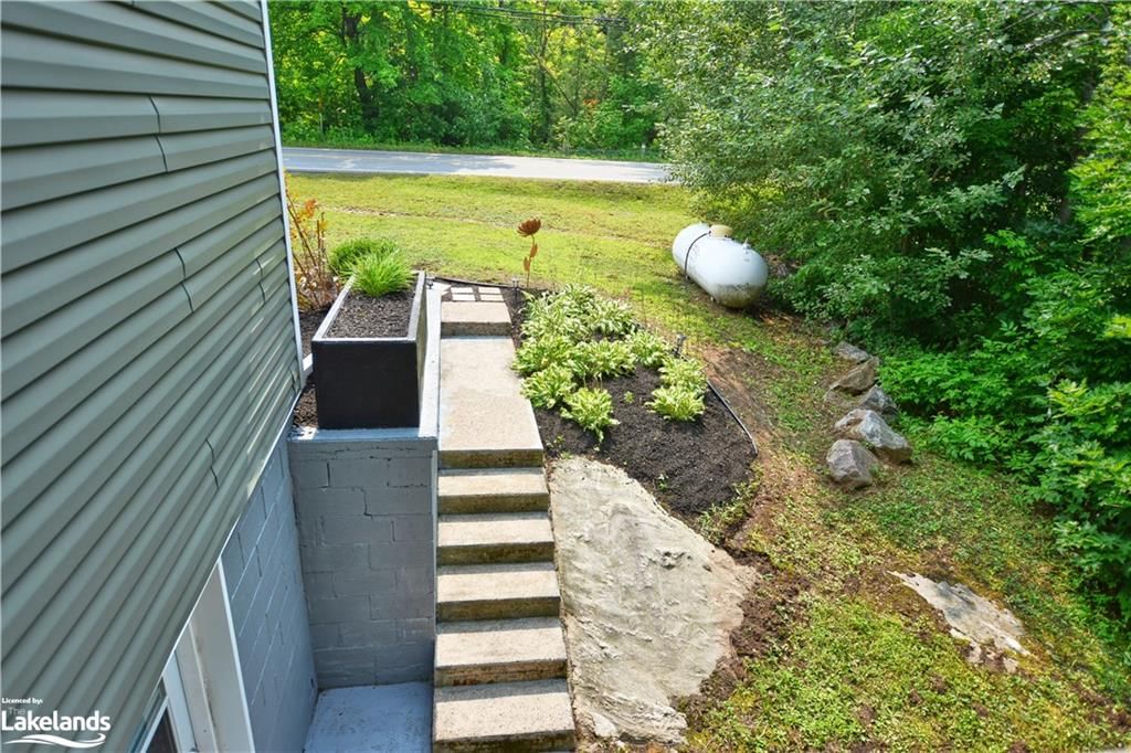 Single Family Residence sold at 180 James Bay Junction Road, Parry Sound, ON, P2A 0B2 - Seguin - MLS: 40484366