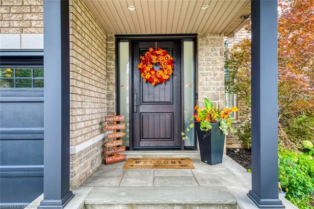 1169 Jezero Crescent