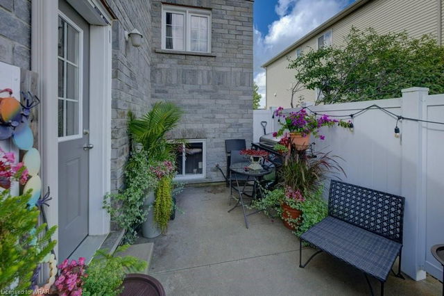 4D - 240 Westmeadow Drive