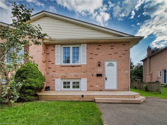 37 Briarsdale Crescent