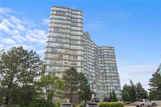 7 - 50 Kingsbridge Garden Circle