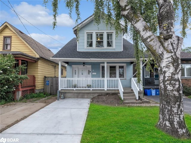 35 Bayfield Avenue
