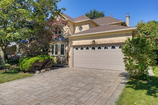 2121 Country Club Drive