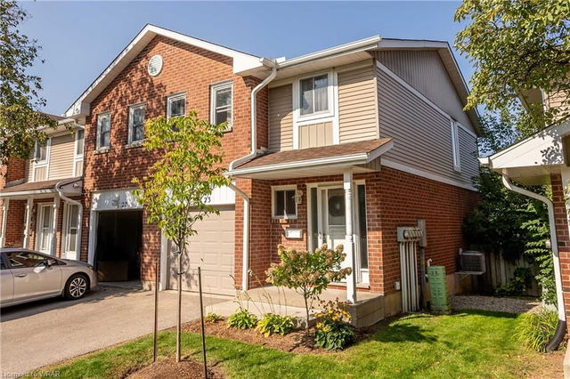 23 - 210 Highland Crescent