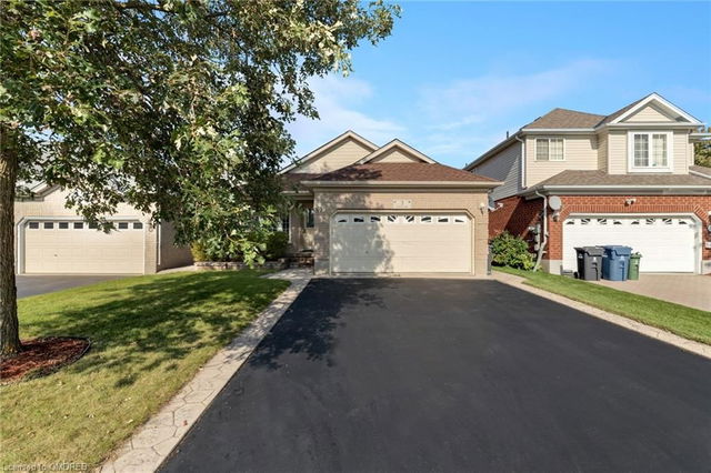 3 Evans Drive