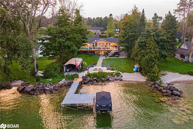 95 Lakeshore Road