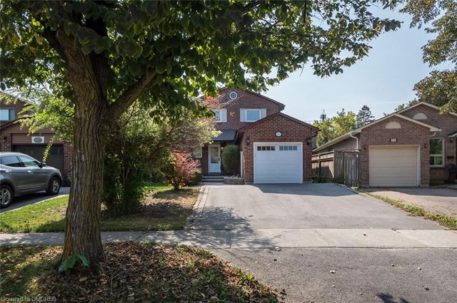 324 Woodlawn Crescent