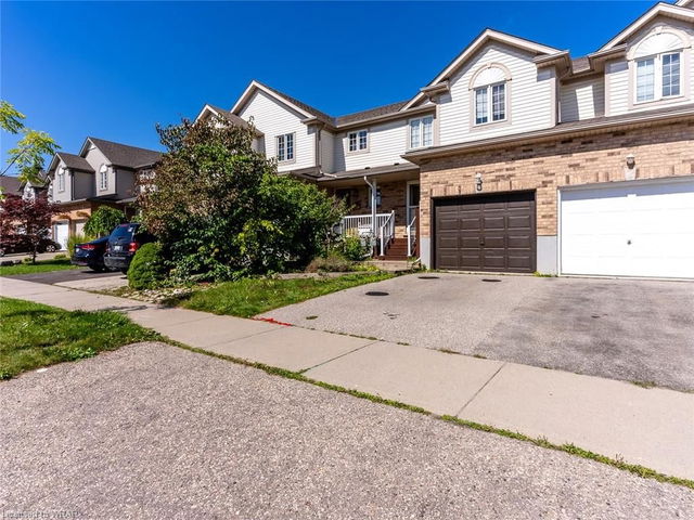 98 Foxglove Crescent