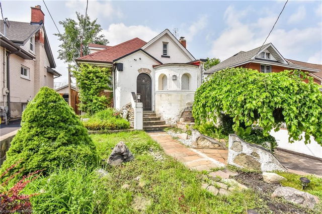 287 Courtland Avenue
