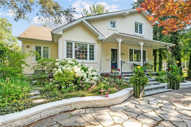 1061 Lorne Park Road