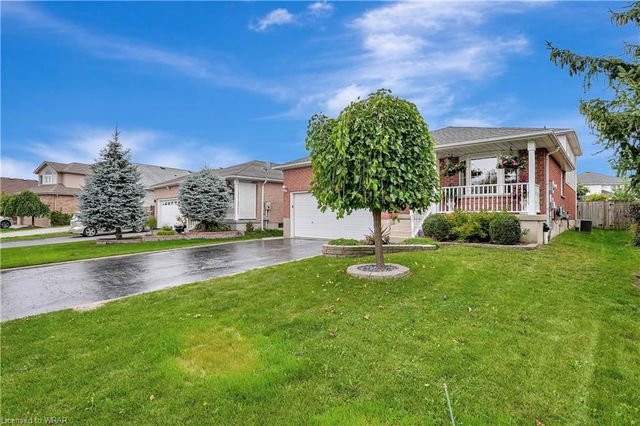 118 Julia Crescent
