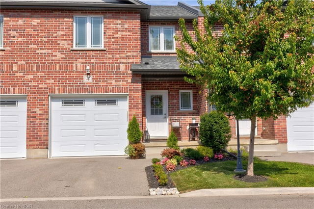 4 - 292 Falcon Drive