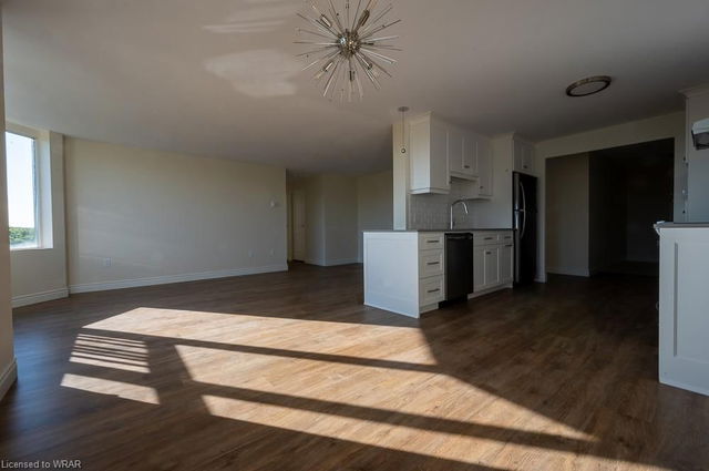1403 - 35 Green Valley Drive