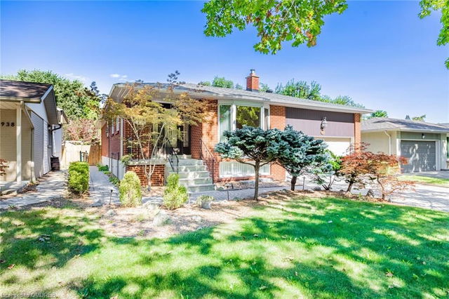 942 Fletcher Valley Crescent