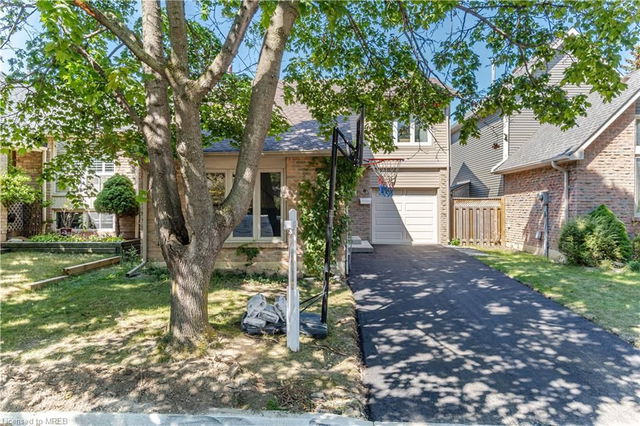 6 Hellensfield Crescent