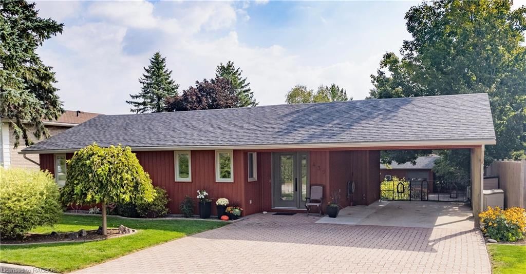 Single Family Residence sold at 439 Princes Street, Kincardine, ON, N2Z 2V1 - Kincardine - MLS: 40489155