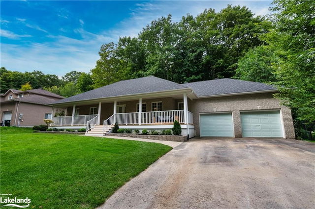 16 Glenhuron Drive