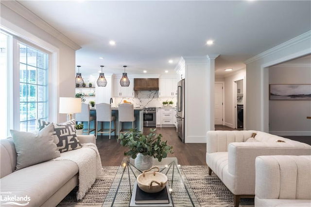 16 Glenhuron Drive