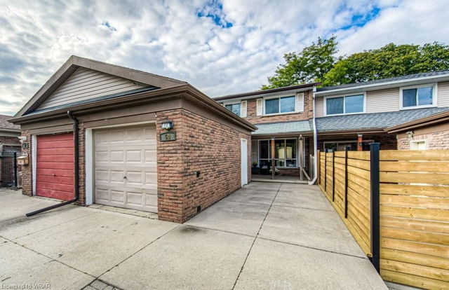 50 Ralgreen Crescent