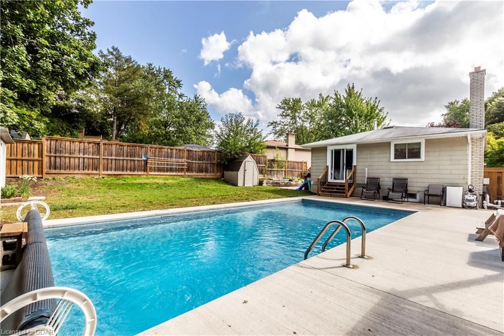 Single Family Residence sold at 189 Kribs Street, Cambridge, Woodland Park/Cambrian Hills, N3C 2L9 - MLS: 40491199