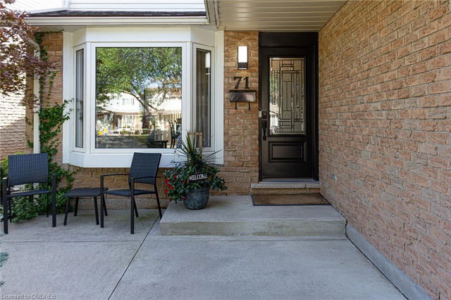 71 Memorial Avenue