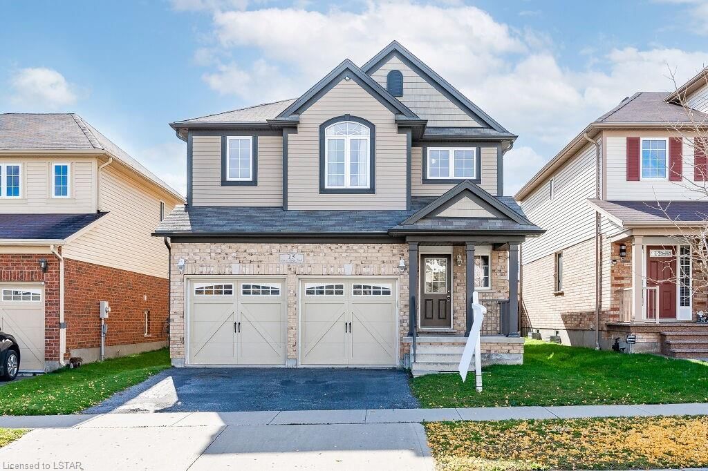 Single Family Residence sold at 15 Gravel Ridge Trail, Kitchener, ON, N2E 0B3 - Laurentian Hills/Country Hills W - MLS: 40491986