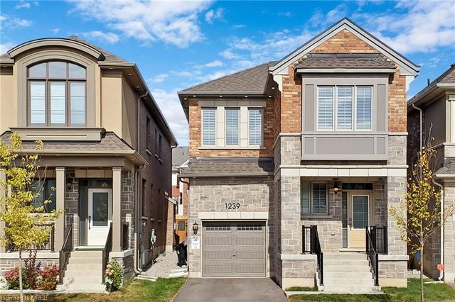 1239 Elderberry Crescent