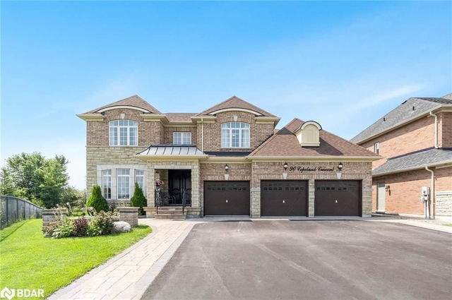 90 Copeland Crescent