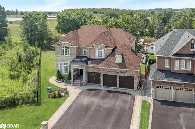 90 Copeland Crescent