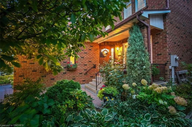 169 Kingsbridge Garden Circle