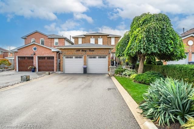3416 Cherrington Crescent