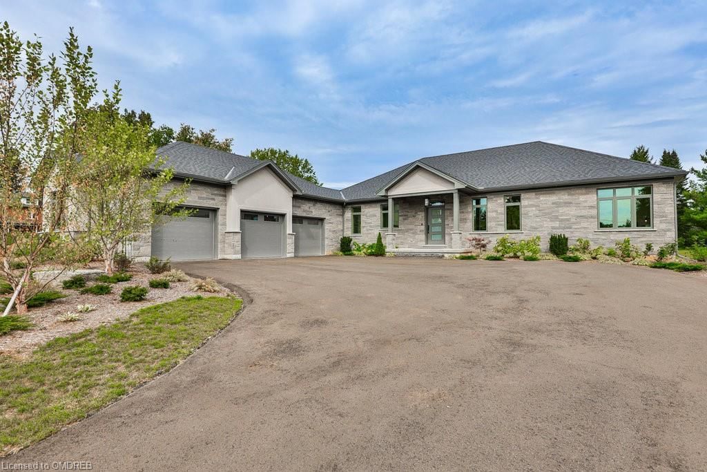 Single Family Residence sold at 1514 Centre Road, Carlisle, Flamborough East, L0R 1H2 - MLS: 40492954