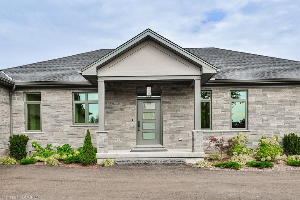 Single Family Residence sold at 1514 Centre Road, Carlisle, Flamborough East, L0R 1H2 - MLS: 40492954