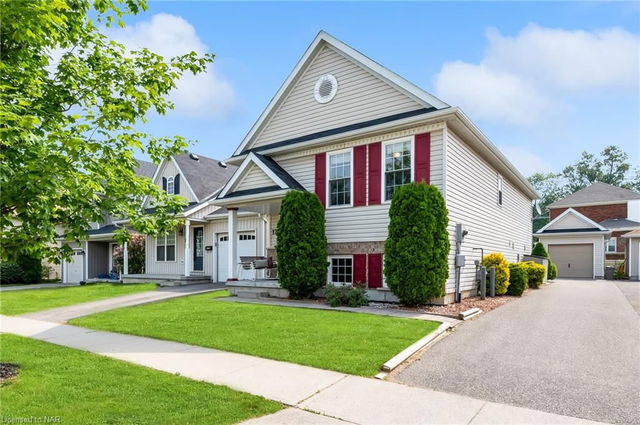 12 Chicory Crescent