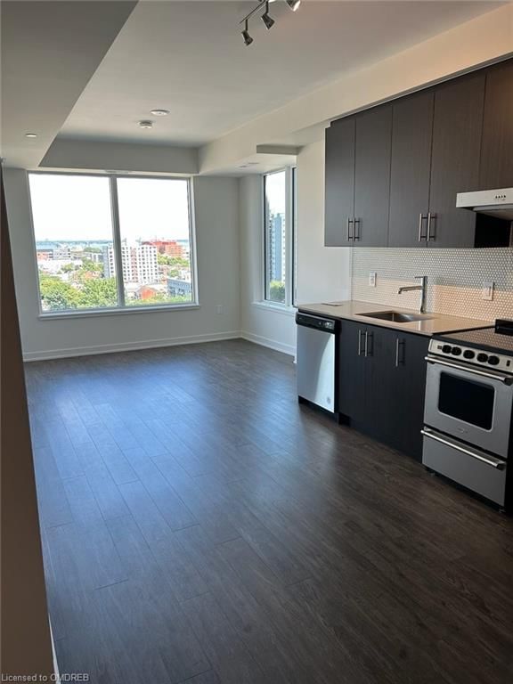 1220 - 212 King William Street
