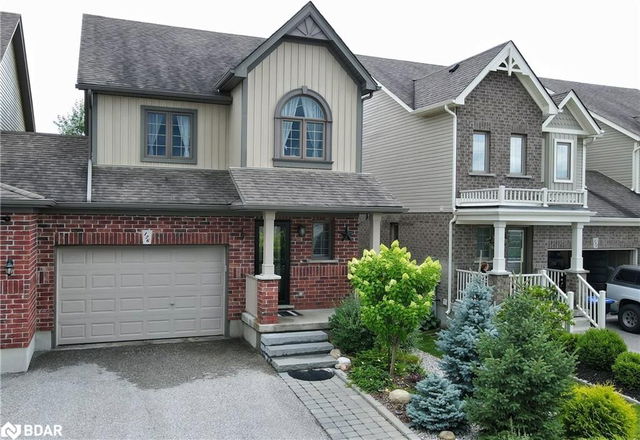 126 Banting Crescent