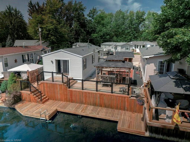 48 Jasper Heights