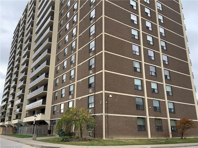 808 - 511 The West Mall Avenue