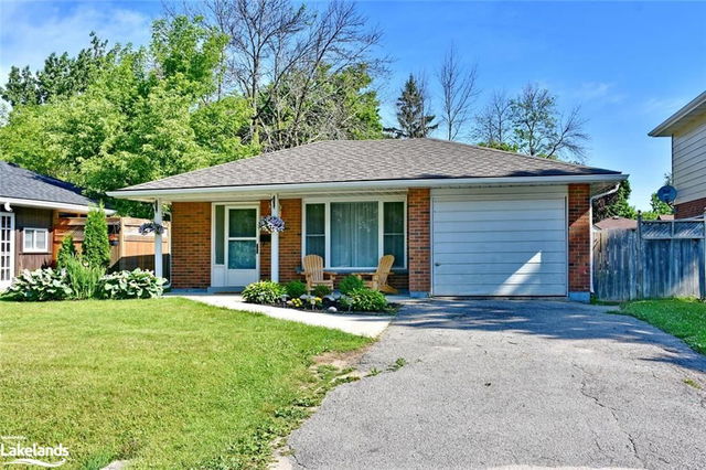 74 Gibbard Crescent