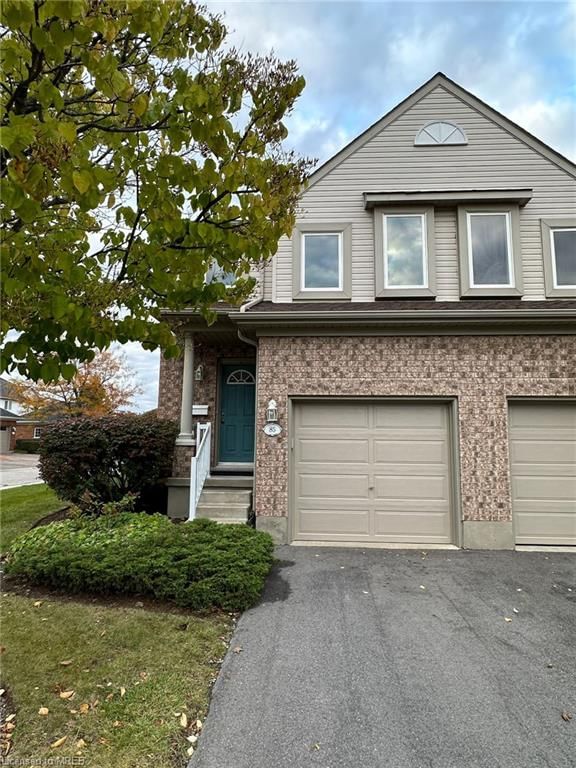 85 Roehampton Crescent
