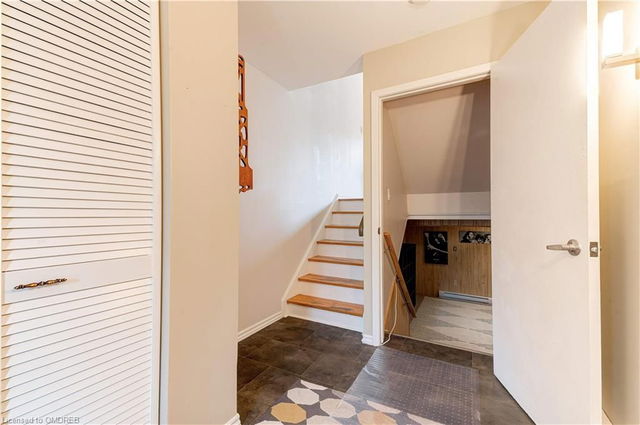 51 - 1270 Gainsborough Drive