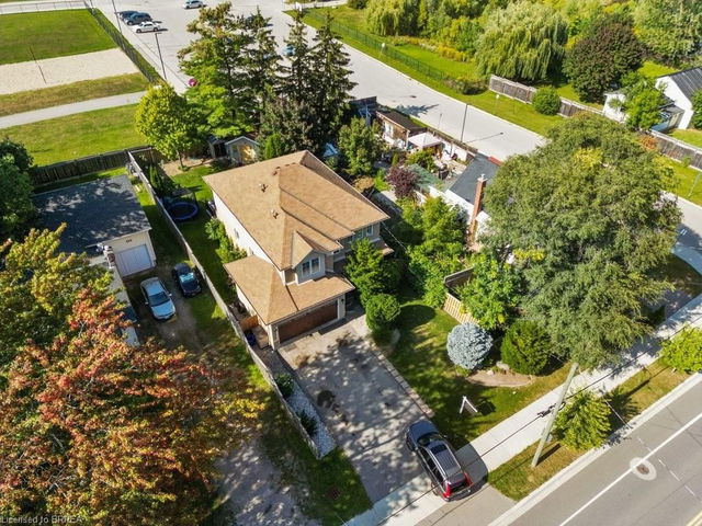 231 Parkside Drive