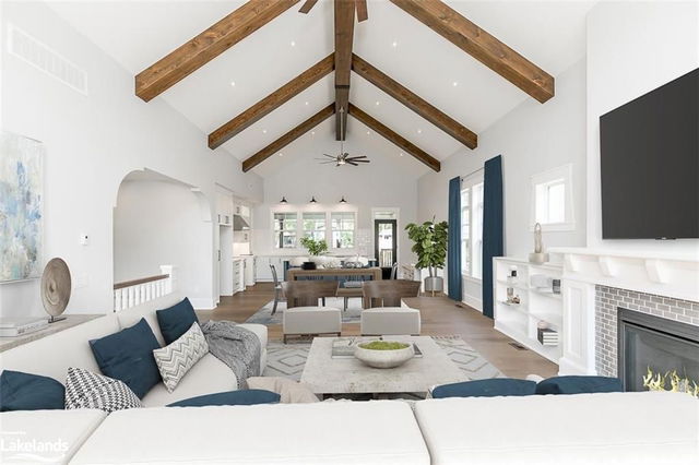 1749 Tiny Beaches Road