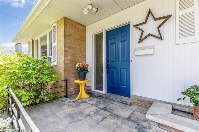 152 Cornwall Heights